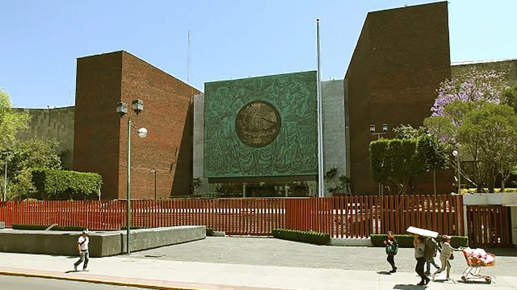 Diputados avalan ingresos para 2027 y fijan techo de deuda